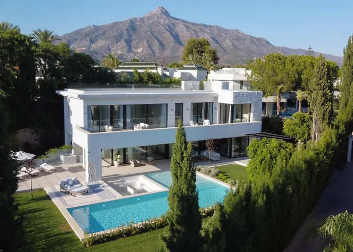 Villa Martine, Nueva Andalucia, Marbella