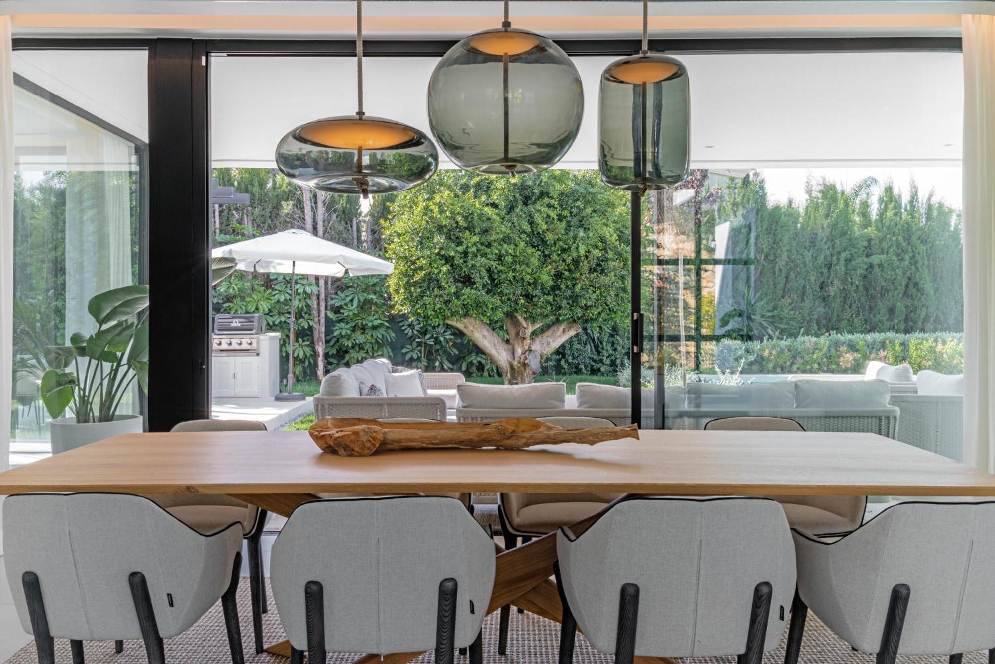 Martine, Nueva Andalucia, Holiday home