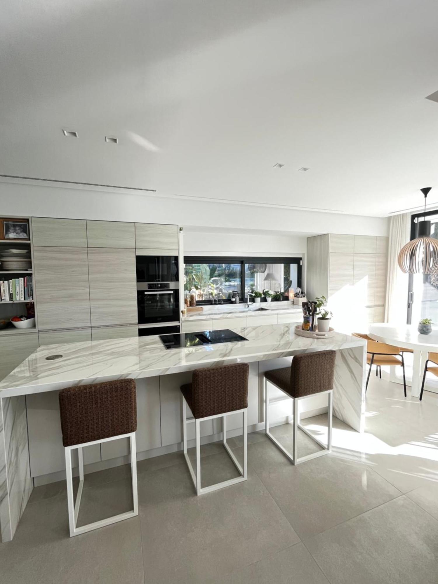 Holiday home Martine, Nueva Andalucia,