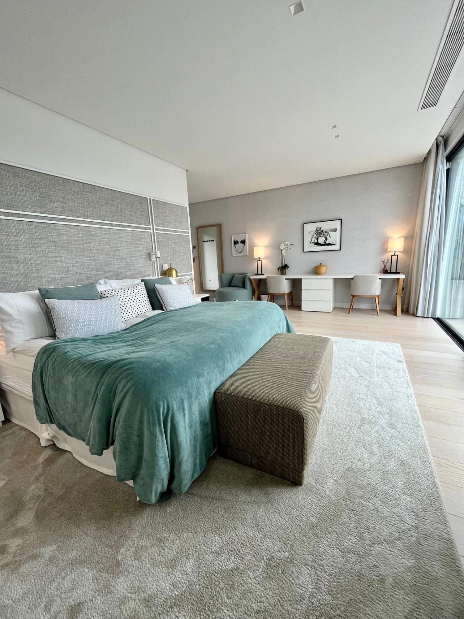 Martine, Nueva Andalucia, Holiday home